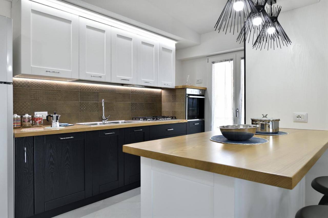 Appartamento Vista Golfo กาลาโกโนเน ภายนอก รูปภาพ